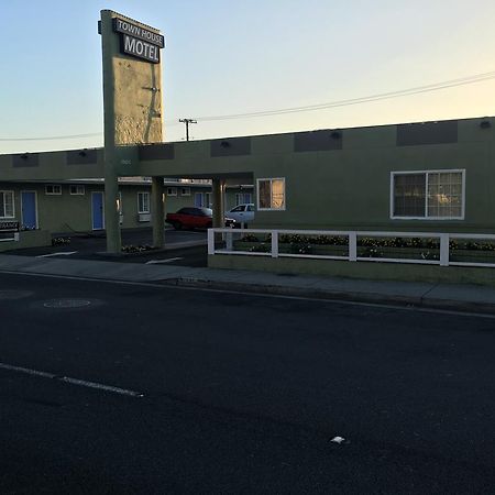 Town House Motel Lynwood Exterior foto